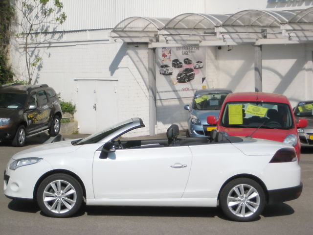 lhd RENAULT MEGANE CC (01/08/2010) - 